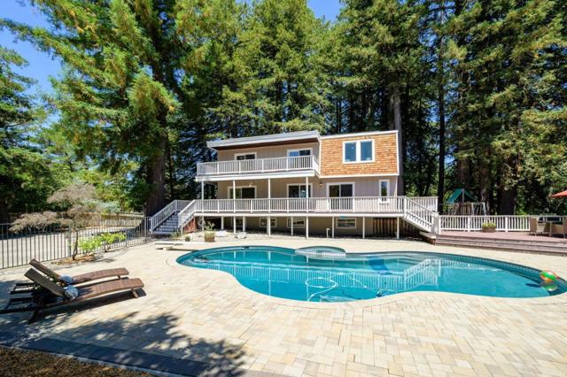 16089 Redwood Lodge Road, Los Gatos CA: https://media.crmls.org/mediaz/5b627507-44b0-4a76-a749-c372e27e4255.jpg