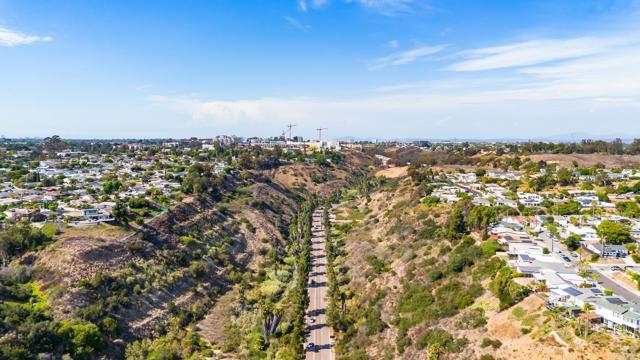 Detail Gallery Image 43 of 44 For 5940 Mission Center Rd #C,  San Diego,  CA 92123 - 2 Beds | 2/1 Baths