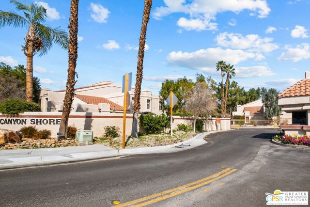 Image 31 of 33 For 35200 Cathedral Canyon Drive E39