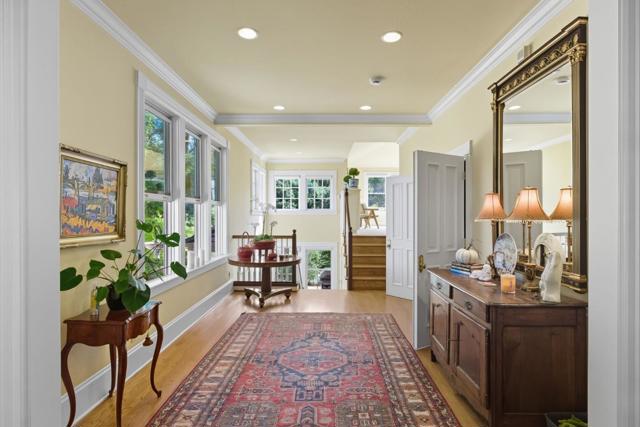 120 Oak Meadow Drive, Los Gatos CA: https://media.crmls.org/mediaz/5b652a37-f2ae-49e4-9470-c5e60ef419af.jpg