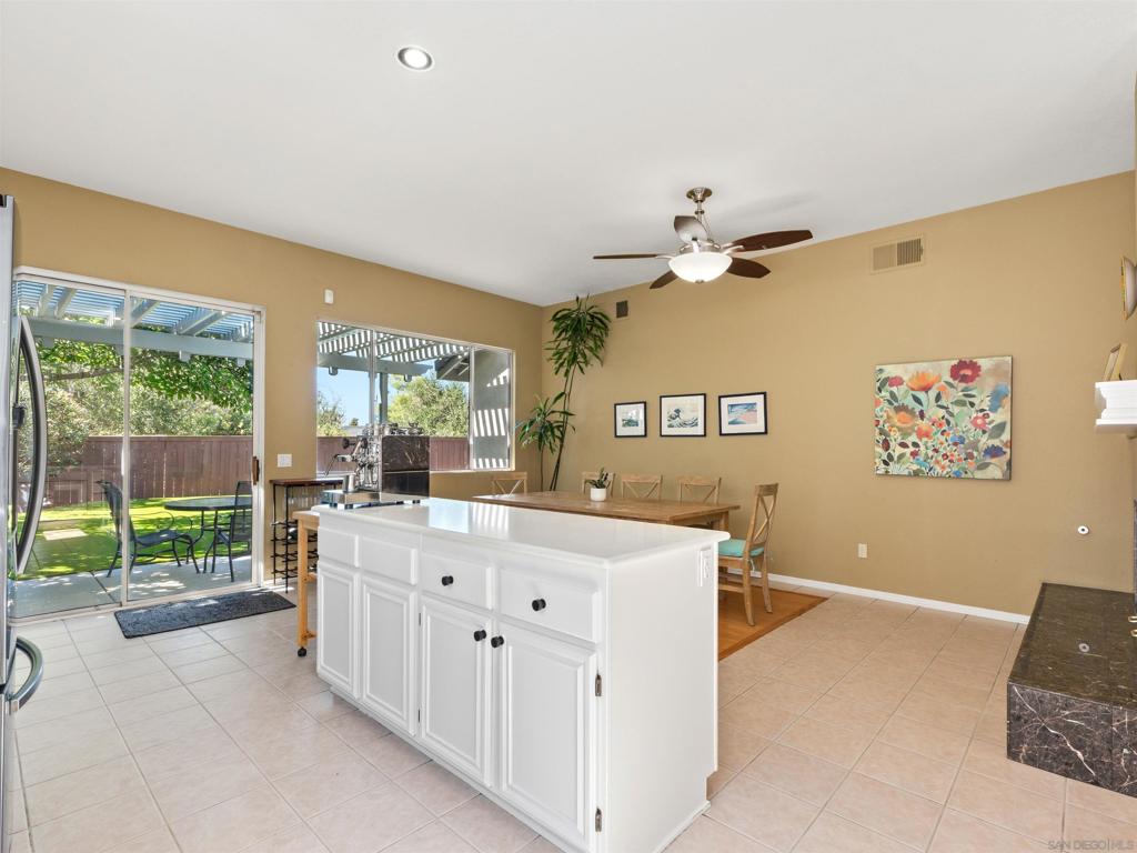 12420 Whispering Tree Ln - photo 10