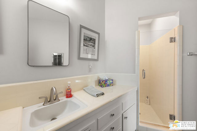 1420 E San Jacinto Way, Palm Springs, CA 92262