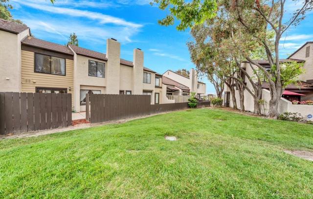 Home for Sale in Bonita