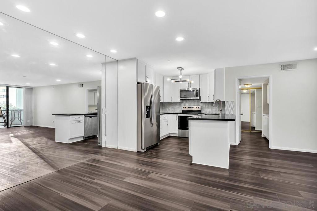 850 State St - photo 4