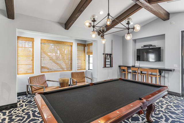 585 Via De La Paz, Palm Desert, CA 92211