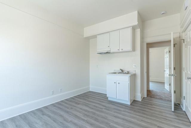 106 N 5th Street, San Jose CA: https://media.crmls.org/mediaz/5b6bb1ff-fbcb-4315-a7ce-81cf2cf42c2d.jpg
