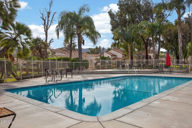 Detail Gallery Image 43 of 46 For 25702 Vista Fairways Dr, Valencia,  CA 91355 - 2 Beds | 2 Baths