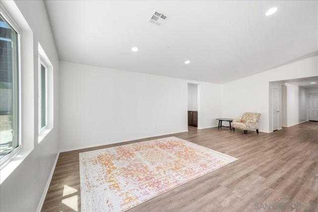 33129 Big Range Dr, Winchester CA: https://media.crmls.org/mediaz/5b6c86ba-cfb4-4656-9257-ea7c7784d21e.jpg