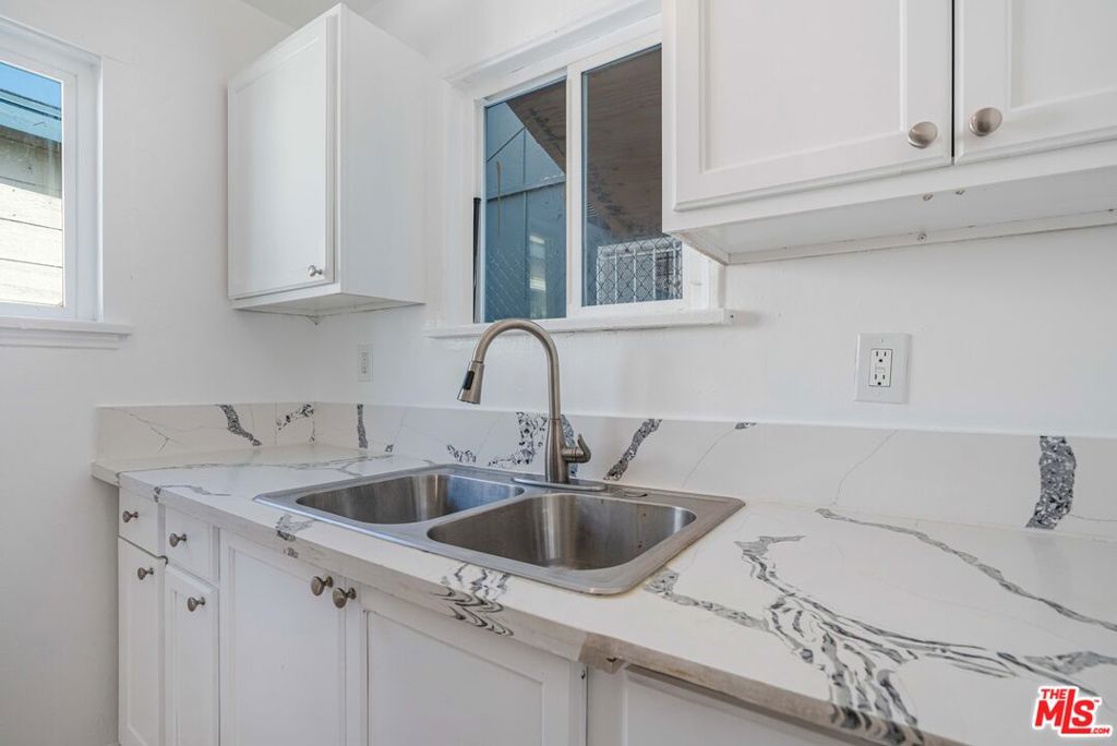 MLS #25597431 image #30