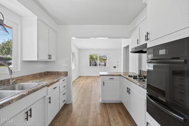 286 Homer Avenue, Ventura CA: https://media.crmls.org/mediaz/5b6ee846-cfc1-40c8-81c4-bbdaa9b06a69.jpg