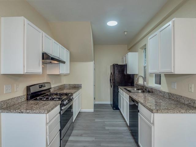 225 Pacifica Boulevard, Watsonville CA: https://media.crmls.org/mediaz/5b6ef597-fb7f-4a8f-b1a8-648950cb9558.jpg