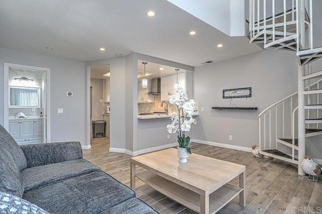 Detail Gallery Image 7 of 22 For 753 Eastshore #127,  Chula Vista,  CA 91913 - 1 Beds | 1/1 Baths