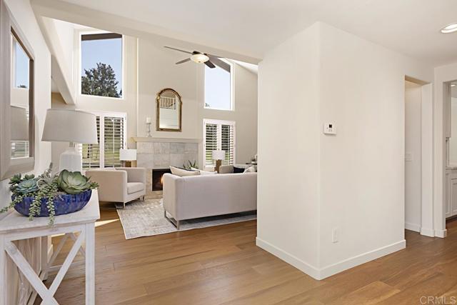 Detail Gallery Image 7 of 34 For 155 Sabinas Ct, Solana Beach,  CA 92075 - 2 Beds | 2 Baths