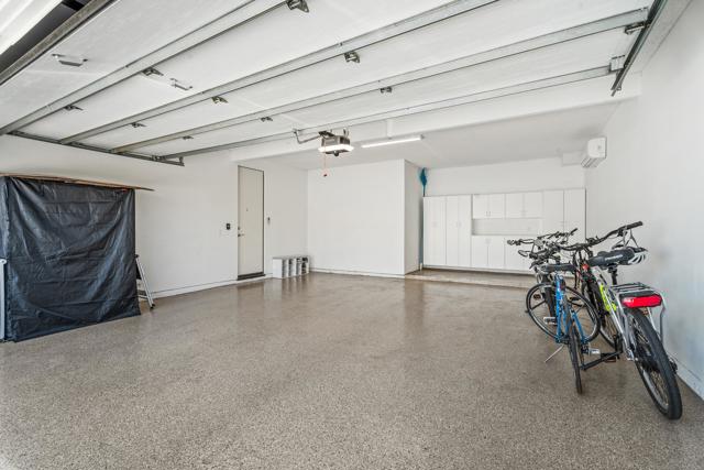 75301 Montecito Drive, Indian Wells CA: https://media.crmls.org/mediaz/5b6f3b62-55a6-4047-9323-251e4f1b9fd4.jpg