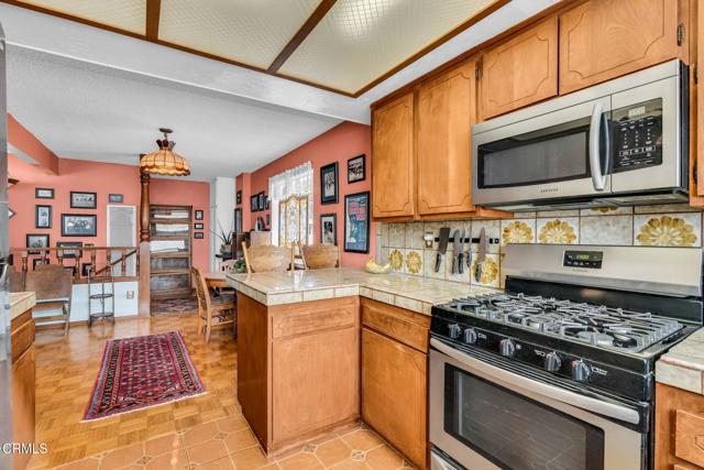 Detail Gallery Image 40 of 73 For 6779 Ojai Ave, Ventura,  CA 93001 - 4 Beds | 3 Baths