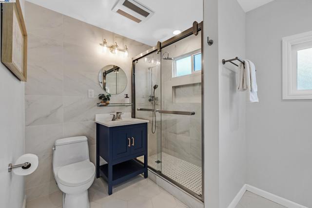 209 Mansfield Dr, South San Francisco CA: https://media.crmls.org/mediaz/5b700b2a-6e56-456c-afff-04490c678c1a.jpg