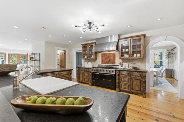 1353 Edgewood Road, Redwood City CA: https://media.crmls.org/mediaz/5b7043ce-1e7d-40e3-8198-c834cb474bcd.jpg