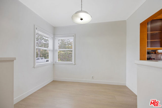 210 S Bundy Drive, Los Angeles CA: https://media.crmls.org/mediaz/5b723af7-7563-499d-996f-b85fcaabe5bb.jpg