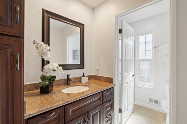 563 N 21st Street, San Jose CA: https://media.crmls.org/mediaz/5b72a5ac-9486-4d52-a2bc-d49590ee1537.jpg