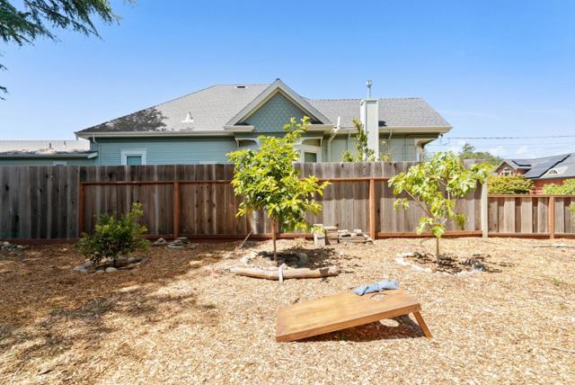 505 Cayuga Street, Santa Cruz CA: https://media.crmls.org/mediaz/5b73c837-4d7d-43bc-9b14-0afb77d712df.jpg