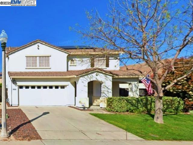 660 Mazzolo Dr, Lincoln CA: https://media.crmls.org/mediaz/5b77a4d1-e00e-438c-afb9-85ddf62b06ec.jpg