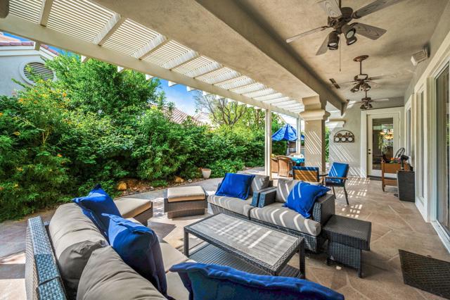 78467 Sterling Lane, Palm Desert CA: https://media.crmls.org/mediaz/5b78475a-6230-47ed-832d-4888651fdd71.jpg