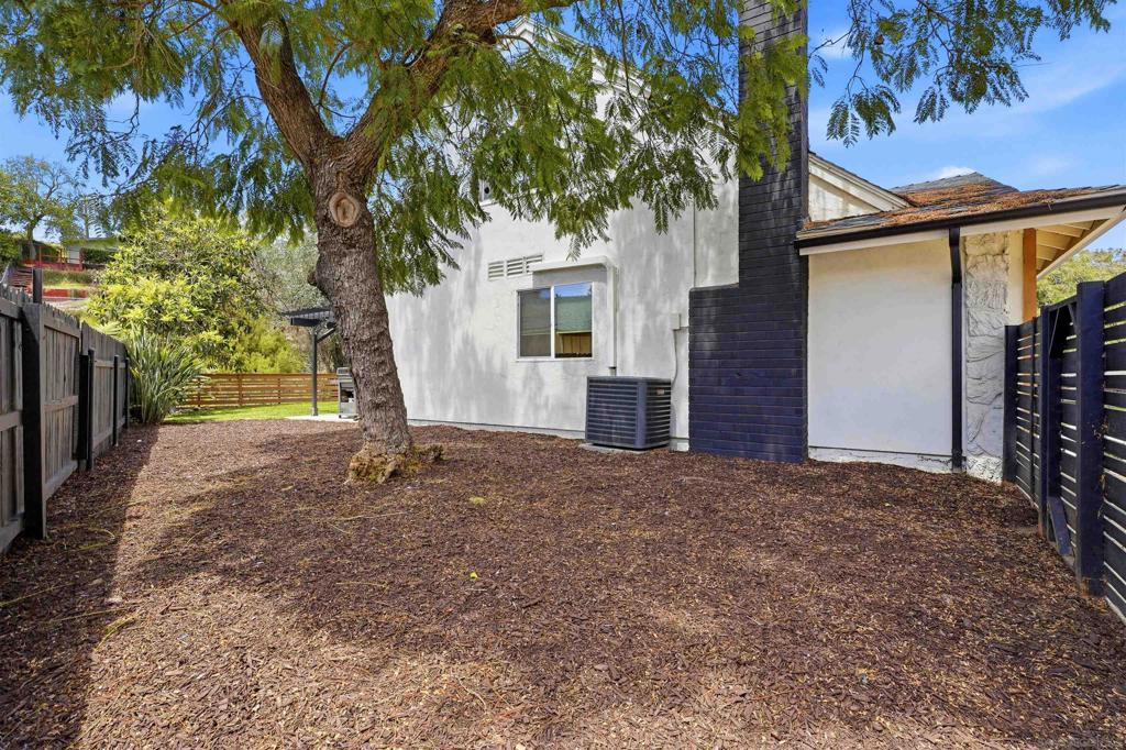 5476 Maisel Way - photo 19