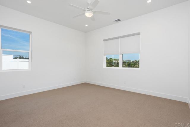 1212 Stonemark Place, Vista CA: https://media.crmls.org/mediaz/5b78b807-a93b-4b28-884f-85d844c6c290.jpg