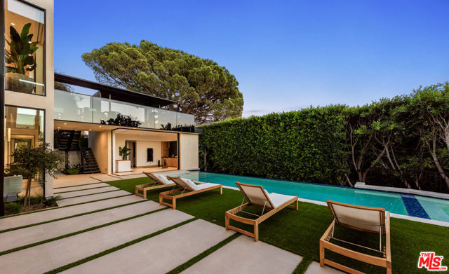 Drew Fenton | 1600 Casale Road Pacific Palisades CA | MLS: 7196118