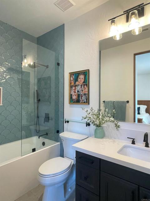 Detail Gallery Image 25 of 29 For 7083 Calle Portone, Rancho Santa Fe,  CA 92091 - 3 Beds | 3/1 Baths
