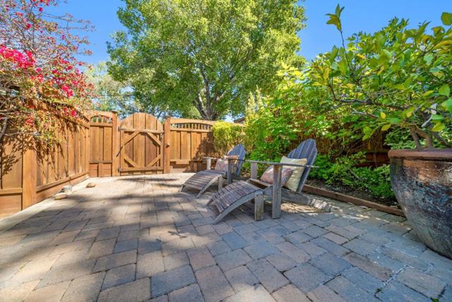 Image 46 of 85 For 100 Hollywood Avenue