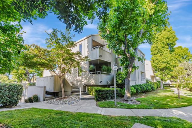 1718 Braddock Court, San Jose CA: https://media.crmls.org/mediaz/5b7ae973-e0bb-4476-b581-a9c02ad8dc96.jpg