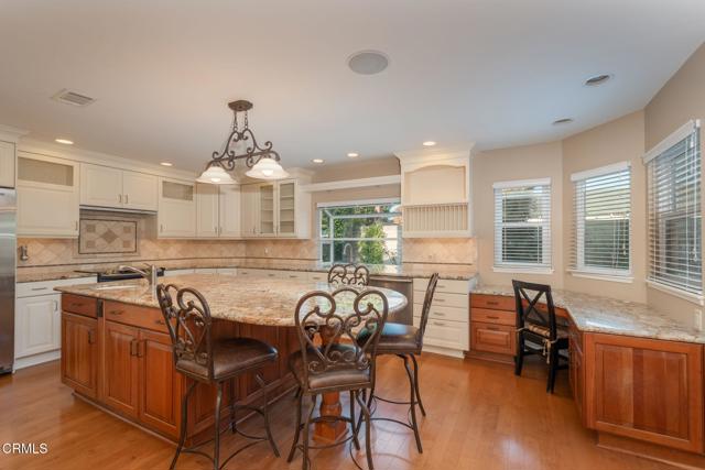 3475 E Karena Court, Camarillo CA: https://media.crmls.org/mediaz/5b7affa1-34d7-4243-b163-2484aa48e337.jpg