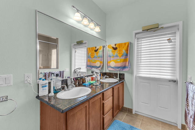 12622 Miracle Hill Road, Desert Hot Springs CA: https://media.crmls.org/mediaz/5b7b43c6-1c88-4fe5-ad5a-e333fa8e4a49.jpg