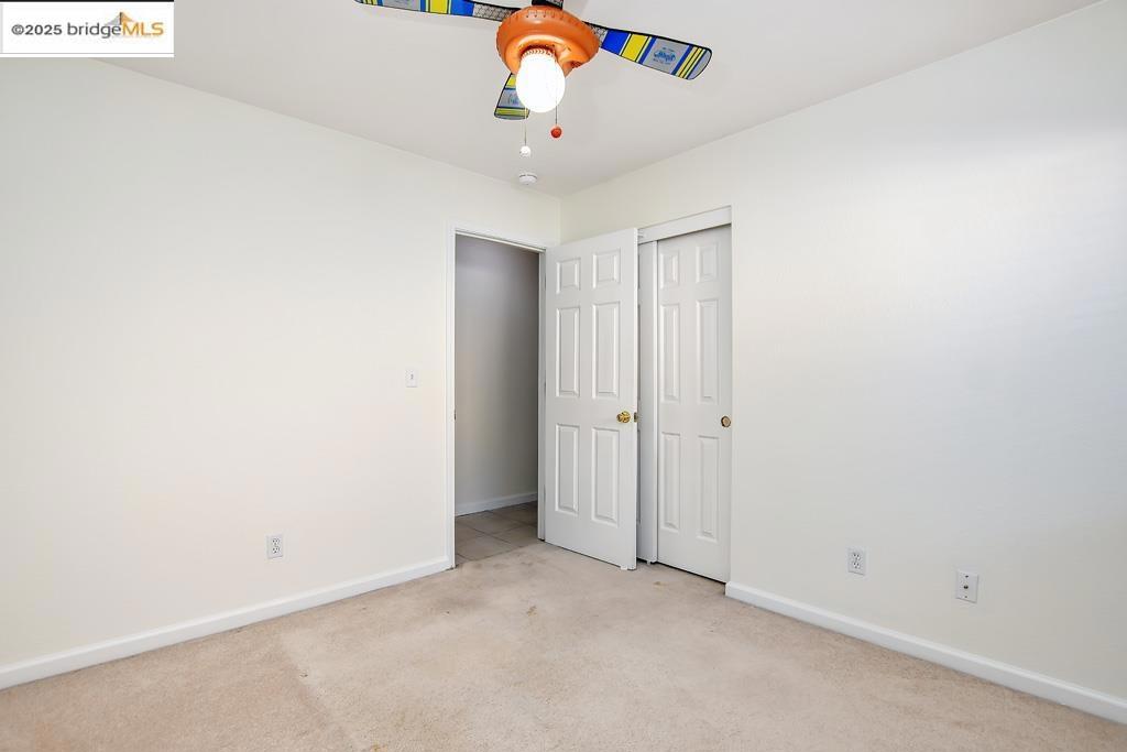 https://media.crmls.org/mediaz/5b7e957b-2d43-4a27-9fda-32094b10e0f1.jpg?preset=X-Large