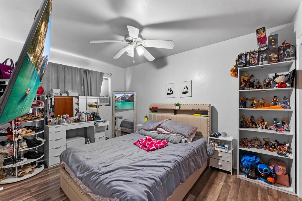 MLS #250039580SD image #7