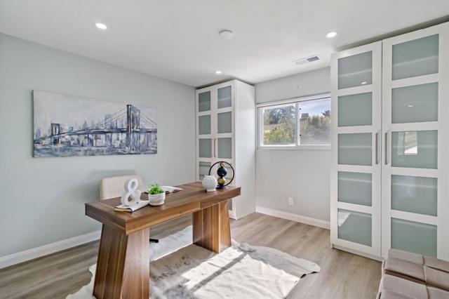 294 Rosado Road, Fremont CA: https://media.crmls.org/mediaz/5b817554-7aa3-406d-955f-a540789bea09.jpg