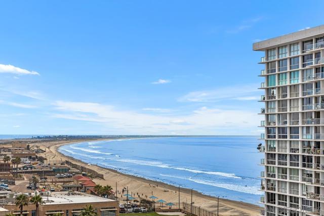 1810 Avenida Del Mundo, Coronado CA: https://media.crmls.org/mediaz/5b83cb3f-668d-4b95-a3e0-4160eefceb9f.jpg