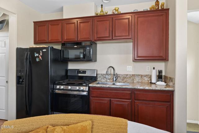 Detail Gallery Image 34 of 37 For 615 Boston Ave, Ventura,  CA 93004 - 4 Beds | 4 Baths