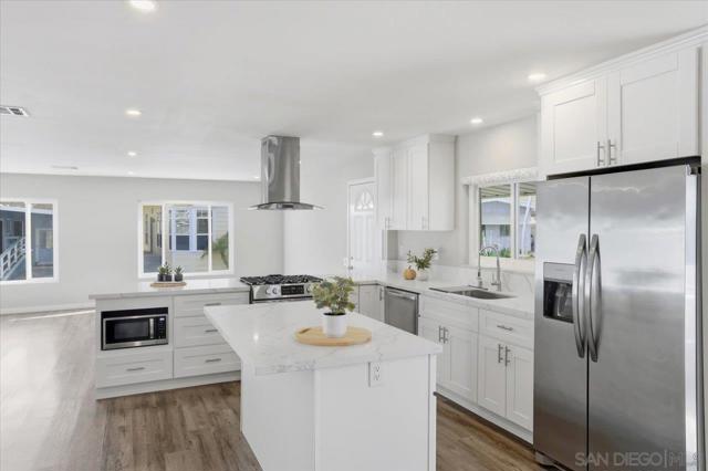 7023 San Bartolo Street, Carlsbad CA: https://media.crmls.org/mediaz/5b86acea-bbb9-49c9-bd5b-80e89cbd2043.jpg