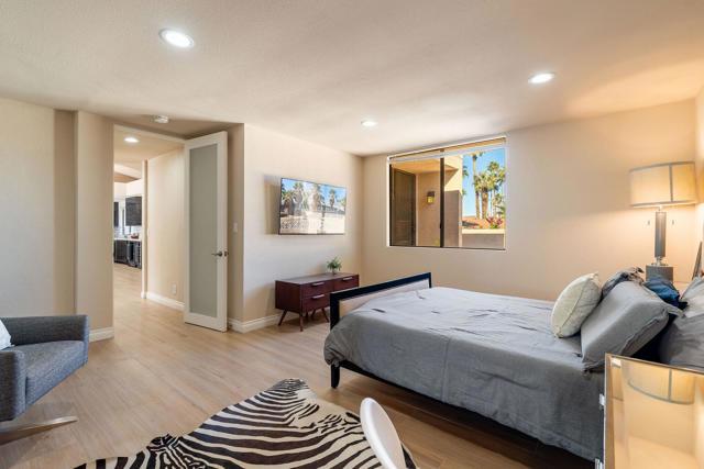 72815 Somera Road, Palm Desert CA: https://media.crmls.org/mediaz/5b873ad0-a9f7-4f38-871c-516e9091a83d.jpg