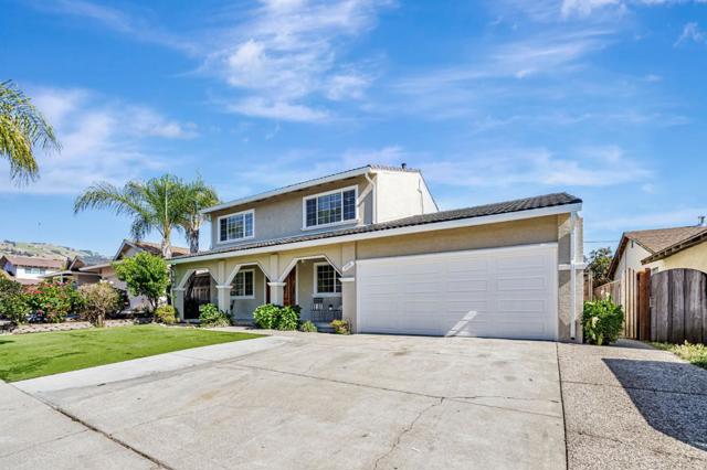 3334 Dias Drive, San Jose CA: https://media.crmls.org/mediaz/5b874551-83ca-45c9-836e-1096ad05c9d5.jpg