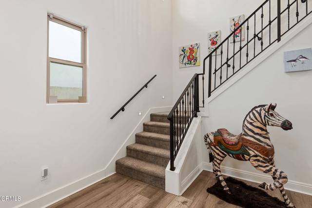 Image 4 of 48 For 5306 Sandpiper Way