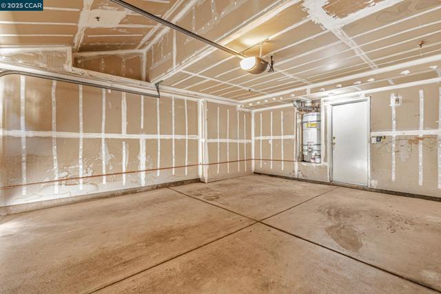 32 Shoal Dr, Vallejo CA: https://media.crmls.org/mediaz/5b8890e5-4b92-498e-bddc-41f015d1ef5a.jpg