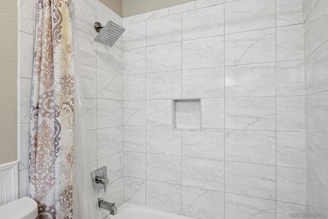 1198 Gazania Ct, San Marcos CA: https://media.crmls.org/mediaz/5b893867-9b8d-48de-8fc0-3a5630021fc1.jpg