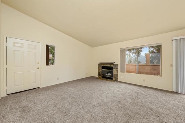 Photo #3: PTP2302464 Listing 