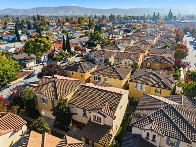 5521 Southcrest Way, San Jose CA: https://media.crmls.org/mediaz/5b89ef7d-f4a9-4ce4-a367-c12dcb4fdda8.jpg