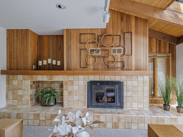 1125 Sumner Avenue, Aptos CA: https://media.crmls.org/mediaz/5b8a5868-8457-4984-8c45-fc254afe3f8a.jpg