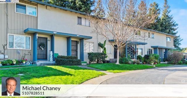 Image 1 of 50 For 462 Craven Court