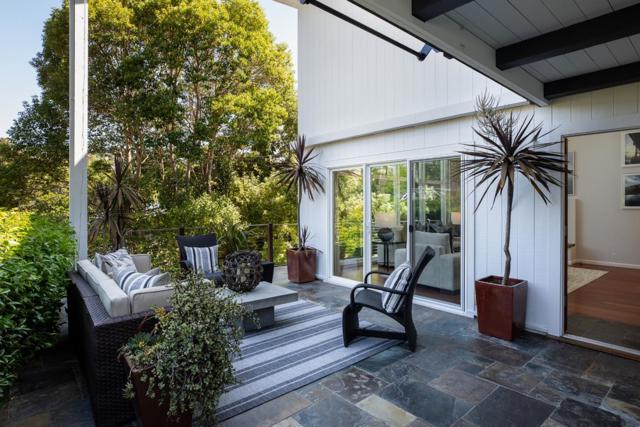 7 Phillip Lane, San Carlos CA: https://media.crmls.org/mediaz/5b8b3172-3eba-441e-aa0e-9fea9ddcd933.jpg